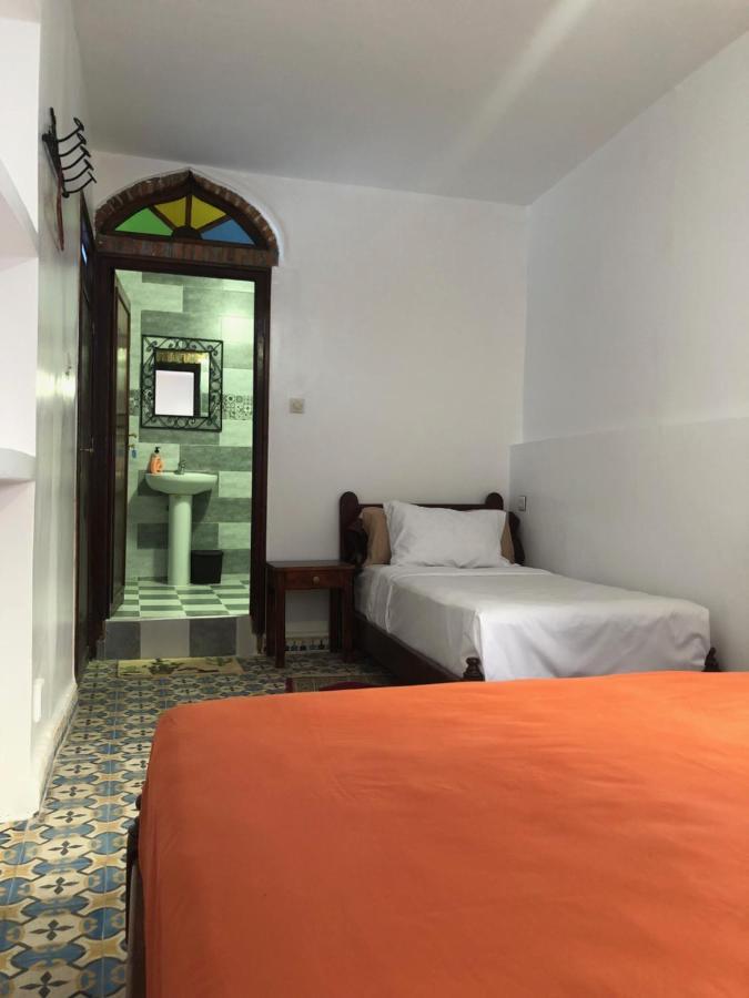 Hotel Nisrine Chefchaouen Bagian luar foto